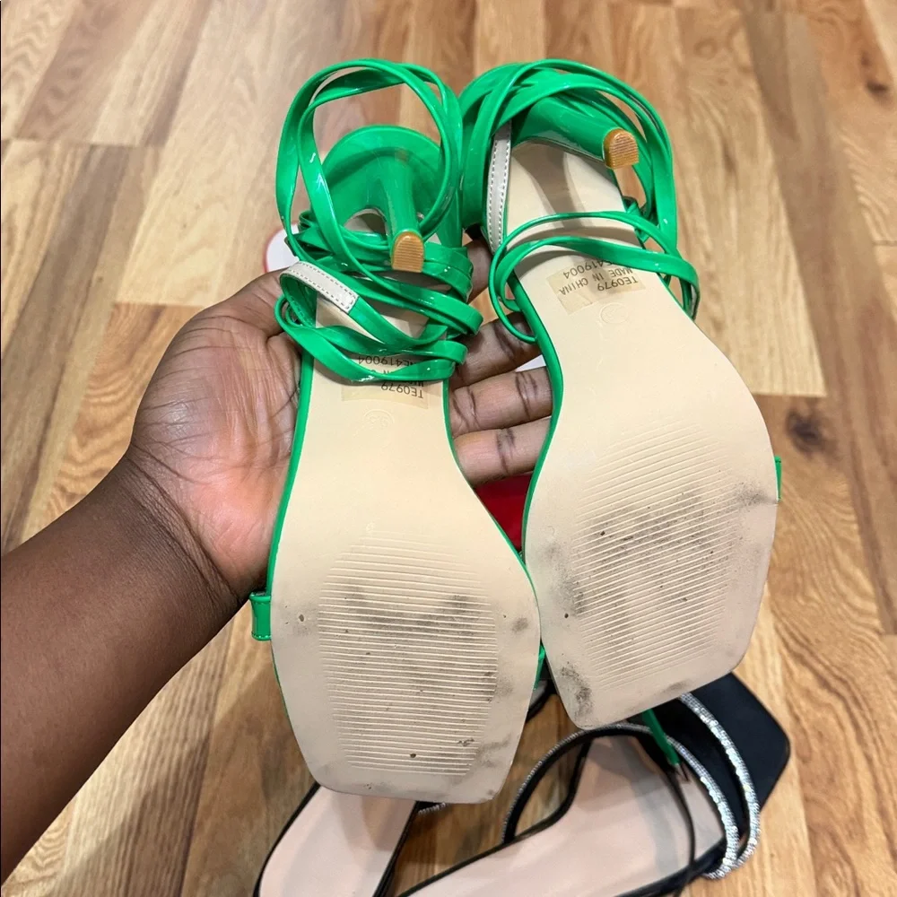 3 pairs of heels for $15 - Picture 4 of 12